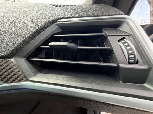 Used 2022 BMW M4 Coupe w/ M Driver's Package image 22