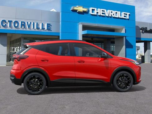 New 2027 Chevrolet Bolt RS w/ Technology Package FWD image 5