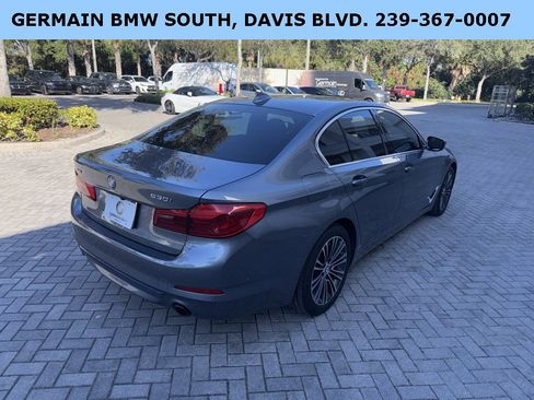 Used 2019 BMW 530i xDrive w/ Premium Package image 5