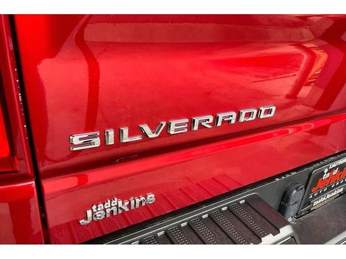 Used 2023 Chevrolet Silverado 1500 LT Trail Boss image 32