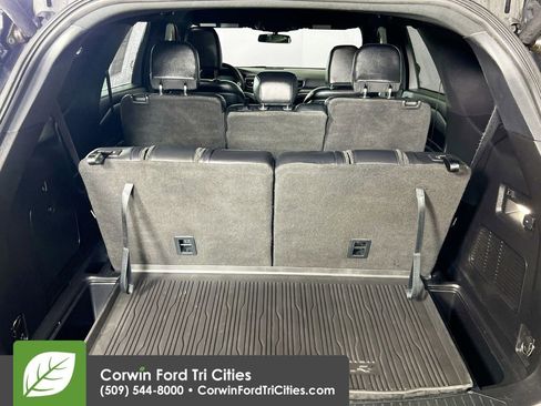 Used 2020 Ford Explorer XLT w/ Equipment Group 202A image 14