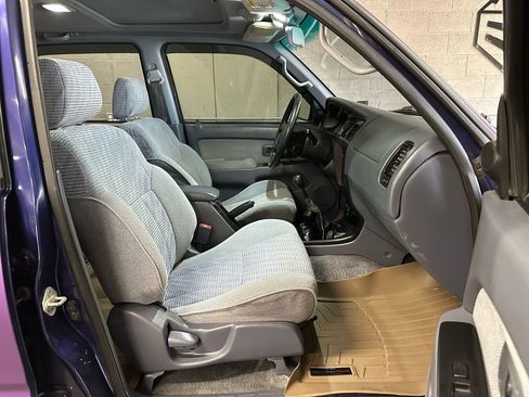 Used 1998 Toyota 4Runner SR5 image 23