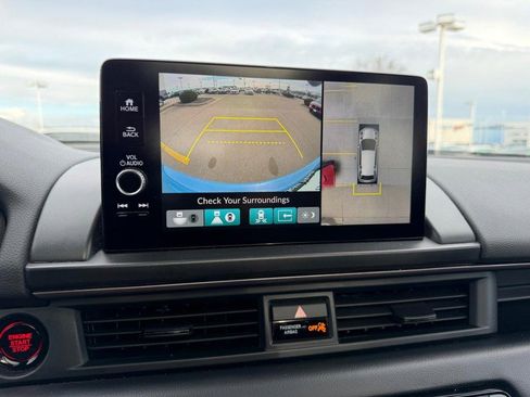 Used 2024 Honda Pilot TrailSport image 26