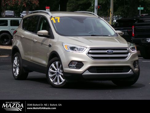 Used 2017 Ford Escape Titanium FWD image 1
