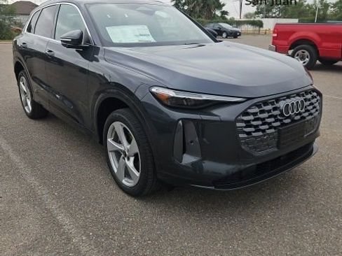 New 2025 Audi Q5 Premium Plus image 42