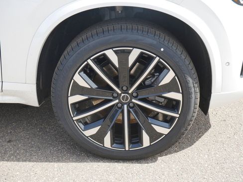 New 2026 Volvo XC90 T8 Ultra AWD/4WD image 4