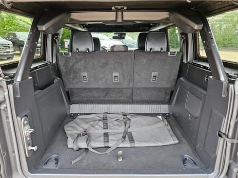 Used 2022 Ford Bronco Wildtrak image 6