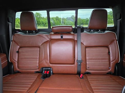 Used 2025 GMC Sierra 2500 Denali Ultimate w/ Max Trailering Package AWD/4WD image 34