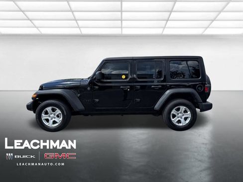 Used 2022 Jeep Wrangler Unlimited Sport AWD/4WD image 7