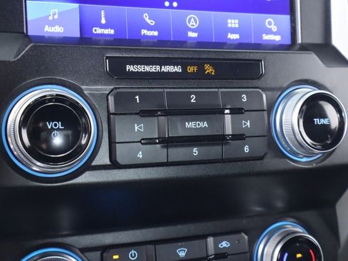 Used 2020 Ford F150 Lariat w/ Equipment Group 502A Luxury image 20