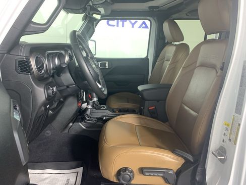 Used 2020 Jeep Gladiator Rubicon AWD/4WD image 15