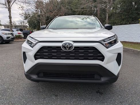 Used 2025 Toyota RAV4 LE image 8