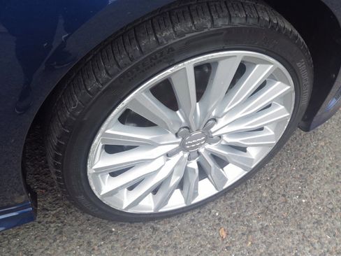 Used 2016 Audi A3 e-tron Prestige w/ Prestige Package image 38