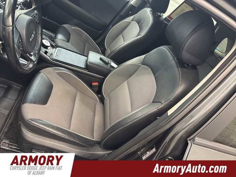 Used 2022 Kia Niro EX w/ Cold Weather Package image 12