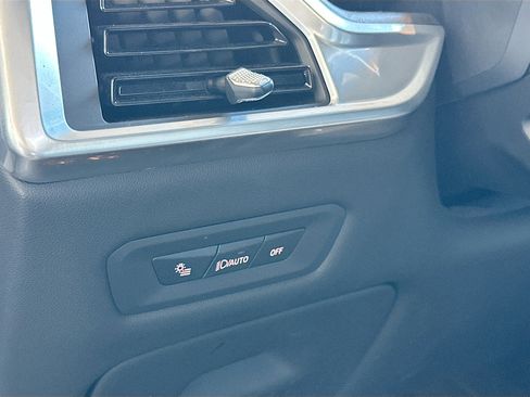 Certified 2024 BMW X5 sDrive40i w/ M Sport Package image 10
