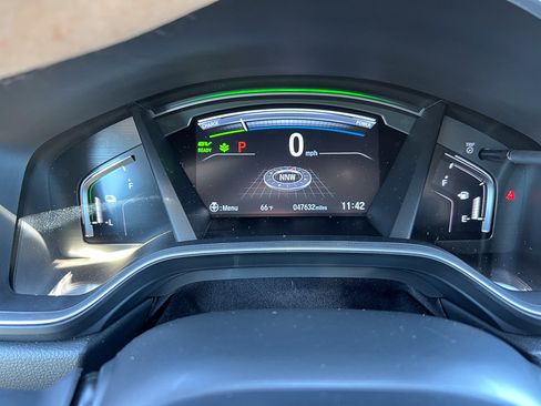 Used 2022 Honda CR-V Touring image 17