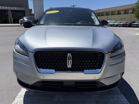 Used 2022 Lincoln Corsair Reserve w/ Equipment Group 201A AWD/4WD image 2