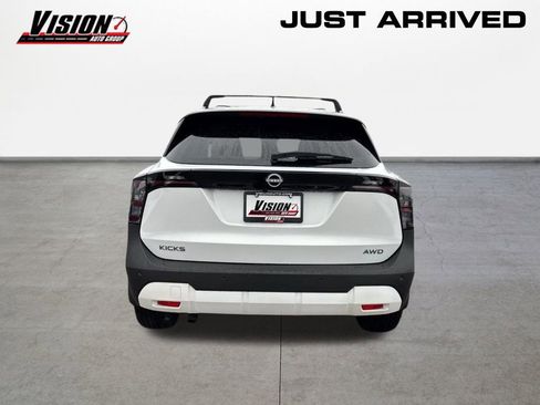 New 2026 Nissan Kicks SV w/ Cold Weather Package image 6