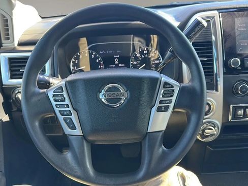 Used 2021 Nissan Titan SV w/ Off Road Protection Package AWD/4WD image 17