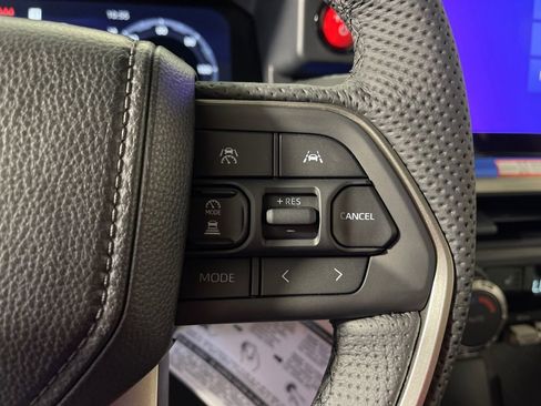 New 2025 Toyota Tacoma TRD Off-Road image 27