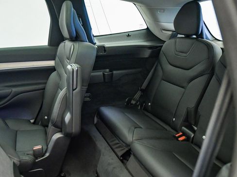 New 2025 Volvo EX90 Ultra w/ Protection Package Premier image 25