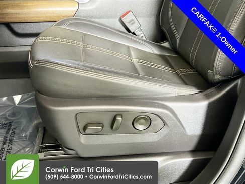 Used 2024 Chevrolet Silverado 2500 High Country w/ High Country Premium Package AWD/4WD image 24