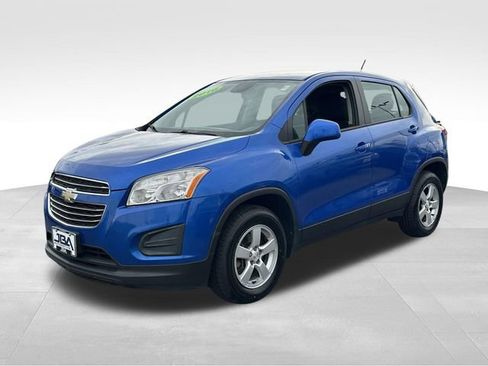 Used 2016 Chevrolet Trax LS image 24