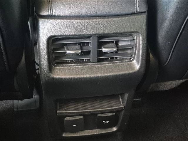 Used 2020 Ford Edge SEL w/ Convenience Package FWD image 16