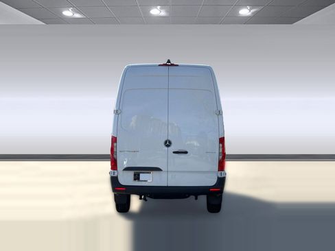 New 2025 Mercedes-Benz Sprinter 2500 image 8