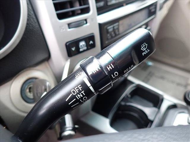 Used 2007 Toyota 4Runner SR5 AWD/4WD image 19