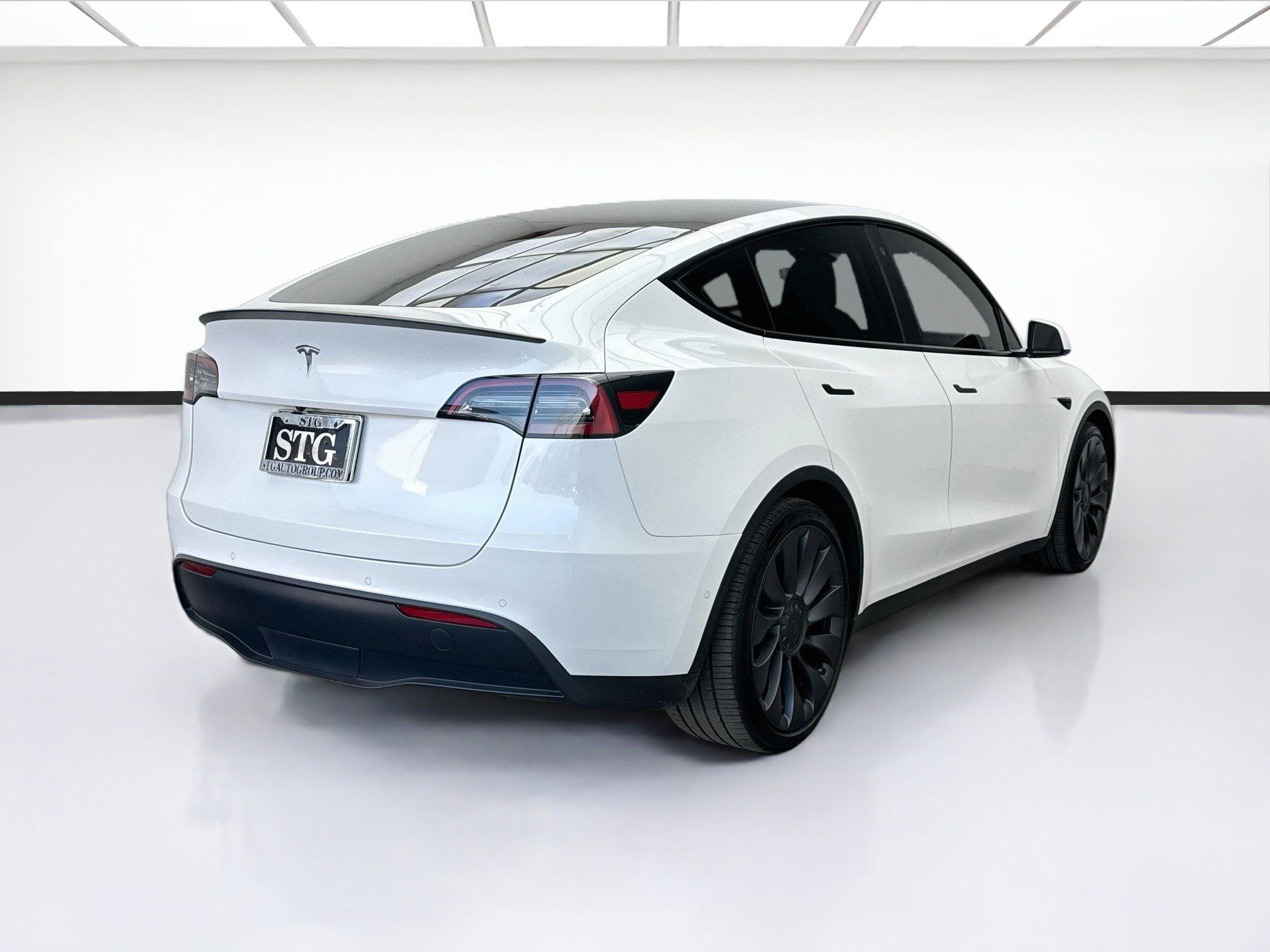Used 2021 Tesla Model Y Performance AWD/4WD image 4