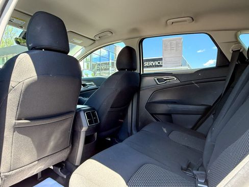 Certified 2023 Kia Sportage LX AWD/4WD image 37