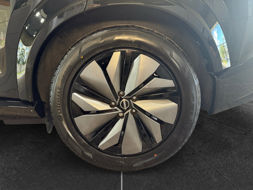 Used 2023 Nissan Ariya FWD image 32