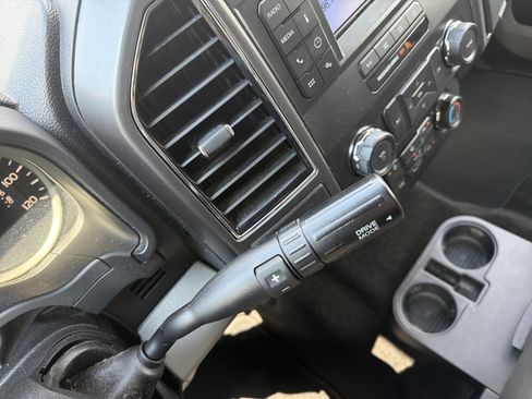 Used 2018 Ford F150 XLT w/ Equipment Group 301A Mid RWD image 26