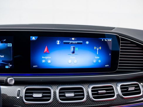 Used 2024 Mercedes-Benz GLE 63 AMG S image 22