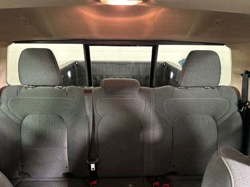Used 2019 RAM 1500 Tradesman w/ SXT Appearance Group AWD/4WD image 25