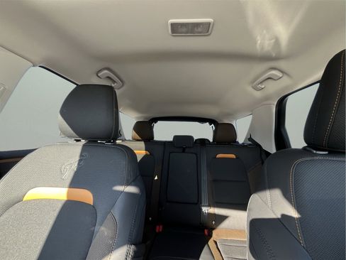 Used 2023 Ford Bronco Sport Badlands image 24