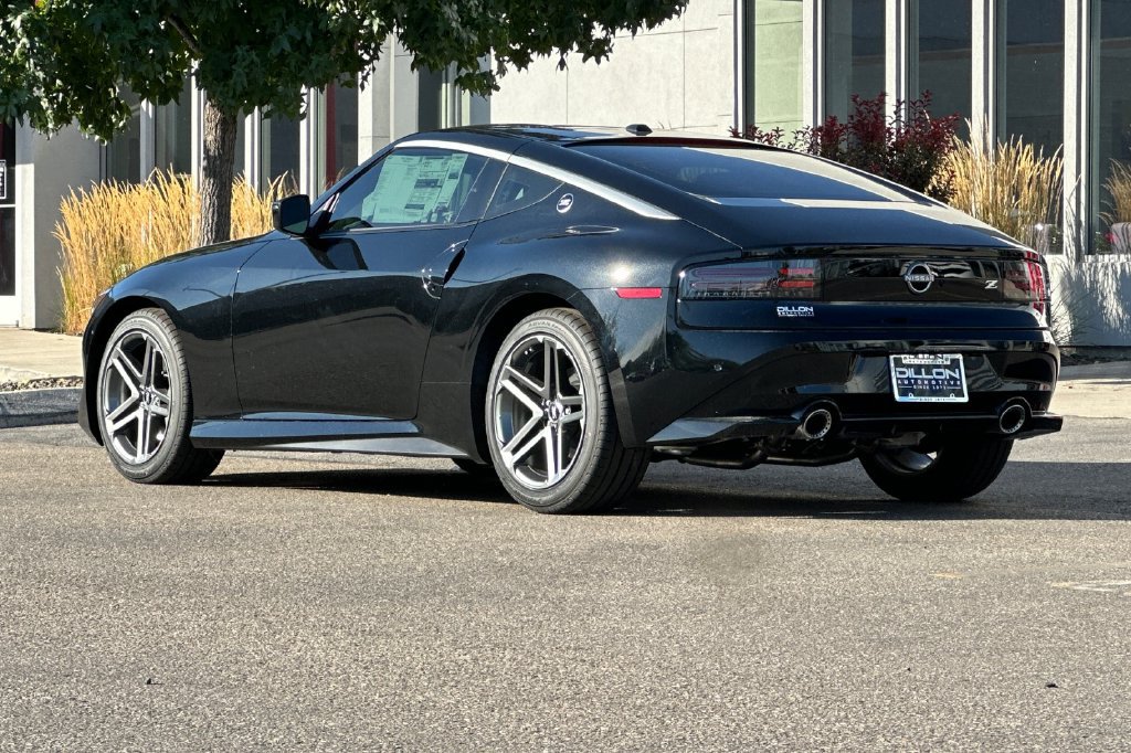 New 2027 Nissan Z Performance w/ Essentials Package (Sport) RWD image 5