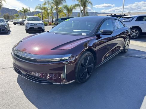 Used 2024 Lucid Air Touring image 5