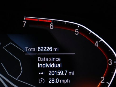 Used 2022 BMW 430i xDrive Convertible w/ Premium Package image 13