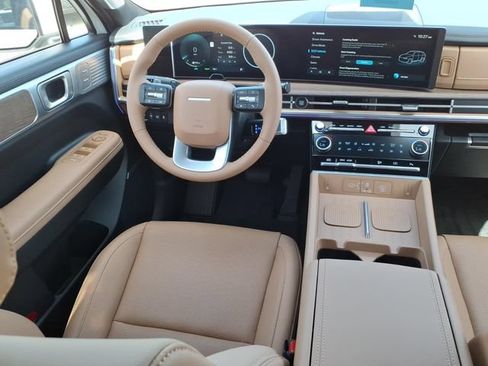 New 2027 Hyundai Santa Fe Limited FWD image 4