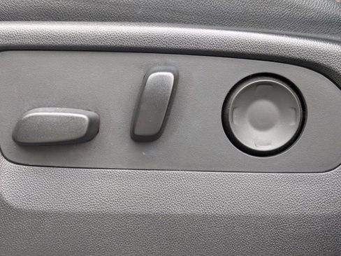 Used 2021 Chevrolet Tahoe High Country image 21