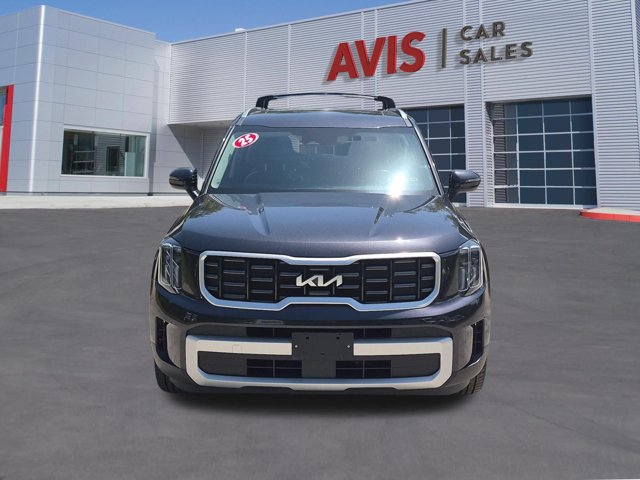 Used 2025 Kia Telluride S AWD/4WD image 2