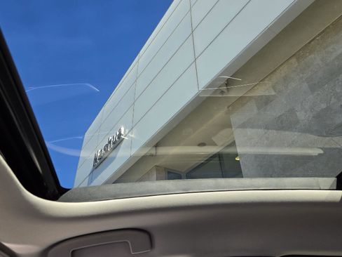 Certified 2025 INFINITI QX50 Luxe w/ Cargo Package image 28