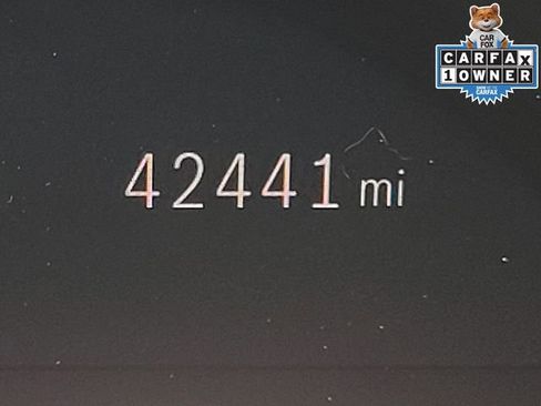 Used 2024 Mercedes-Benz GLC 300 image 33