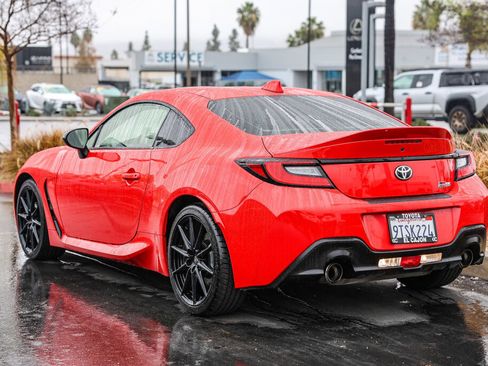 Certified 2022 Toyota GR86 Premium image 21