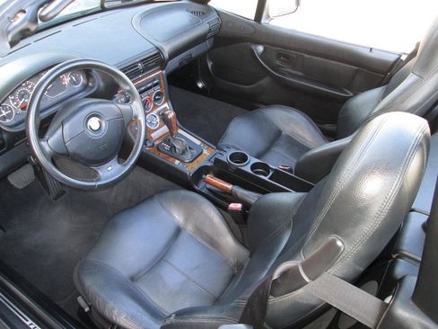 Used 2001 BMW Z3 2.5i RWD image 18