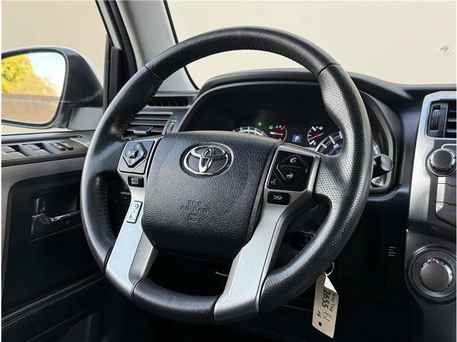 Used 2019 Toyota 4Runner SR5 AWD/4WD image 13