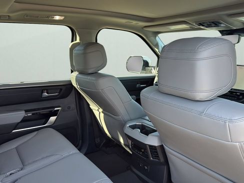 Used 2024 Toyota Sequoia Limited AWD/4WD image 28
