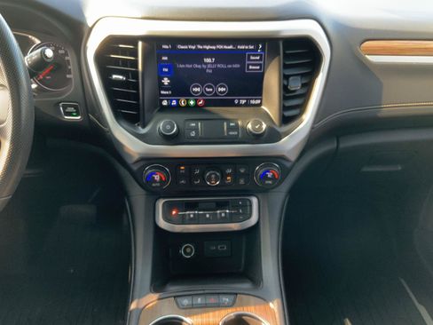 Used 2021 GMC Acadia SLE w/ Driver Convenience Package FWD image 30